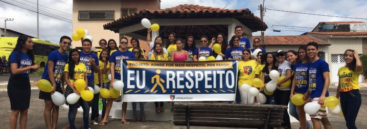 Alunos promovem ação de cidadania no trânsito