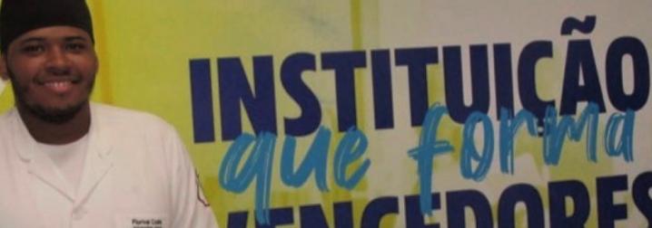 Aluno Florival Costa do curso de Odontologia da Uninassau Pituba