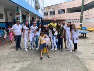 Doação de fraldas, leite em pó e brinquedos